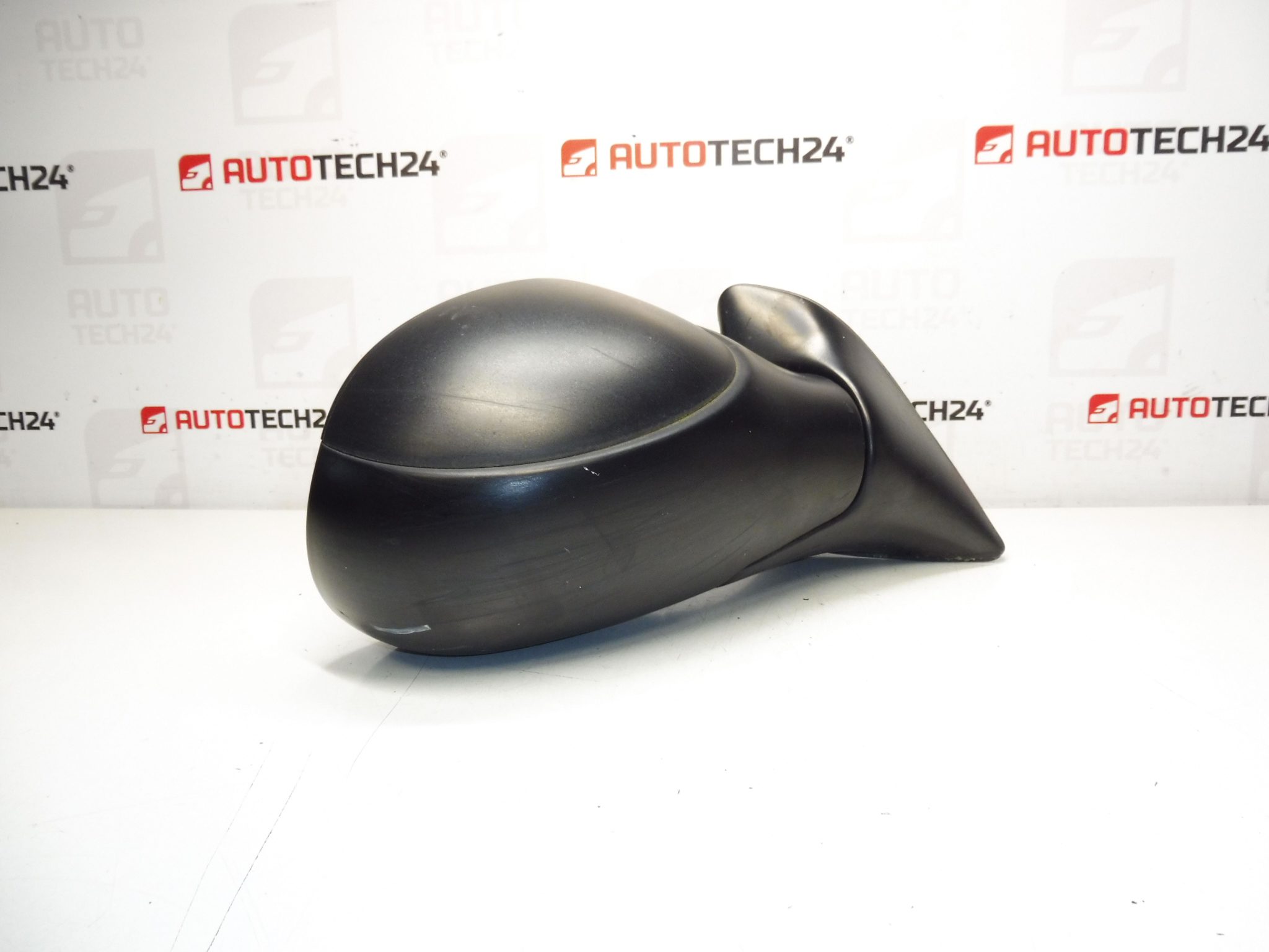 Espelho retrovisor direito Citroën Xsara Picasso 8149NJ