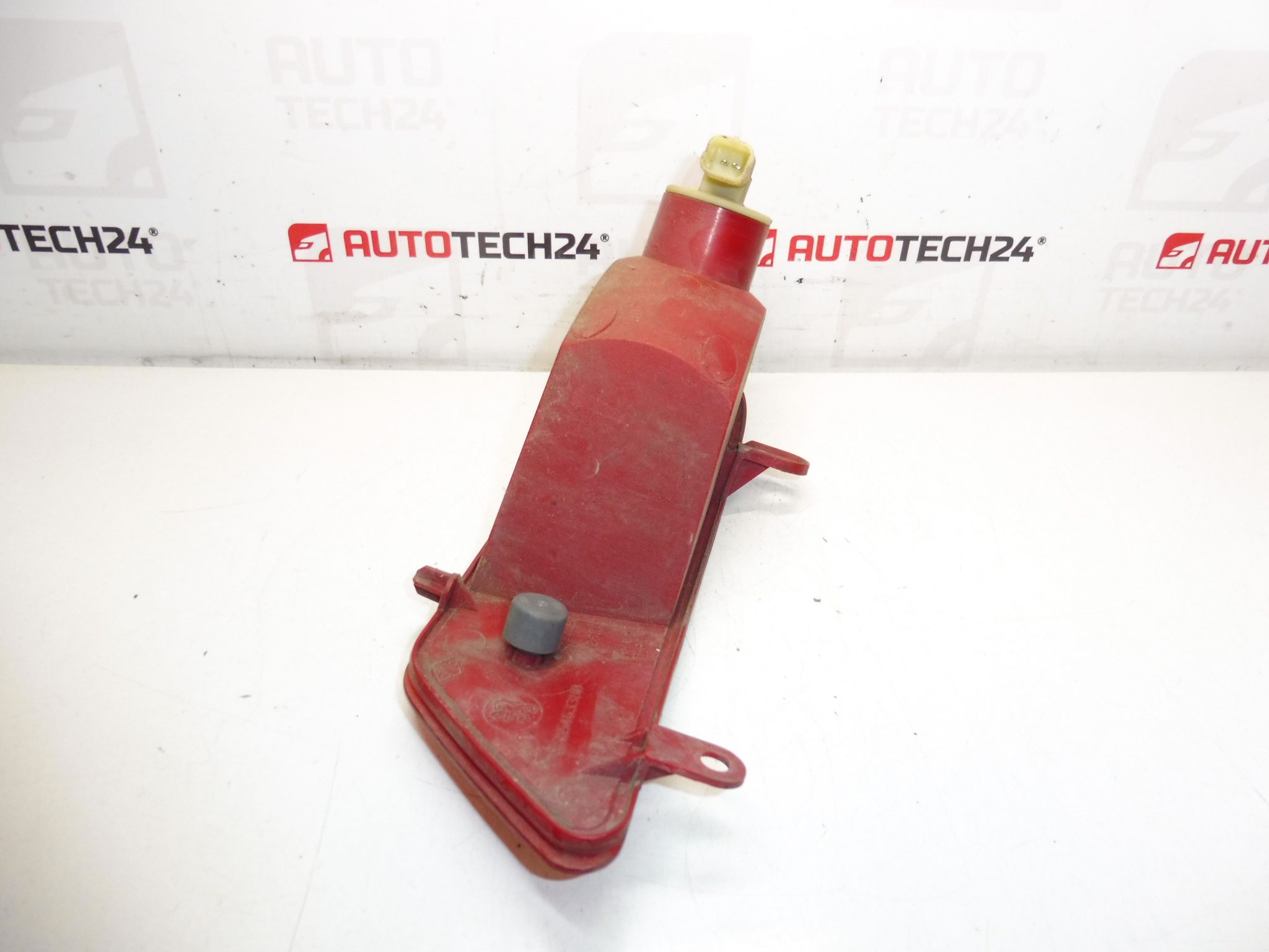 Farol de neblina traseiro esquerdo Peugeot 3008 9685463380 6350HG - Image 2