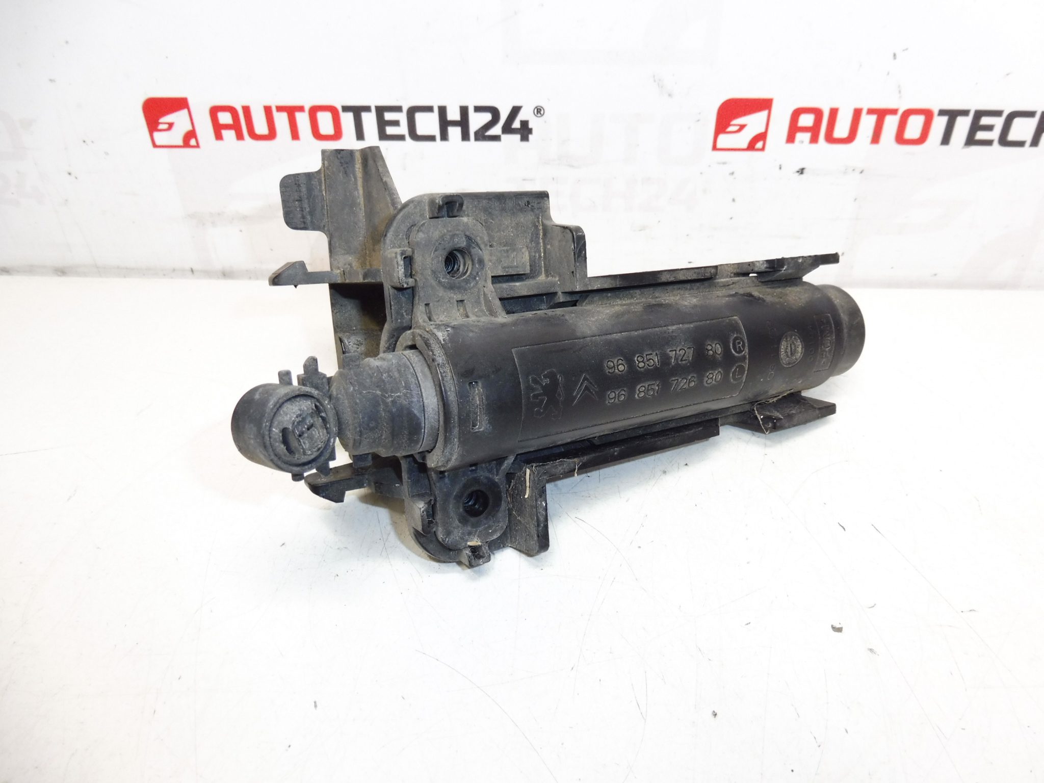 Lavador de farol esquerdo Peugeot 3008 5008 9685172780 9685172680 6438AS - Image 2