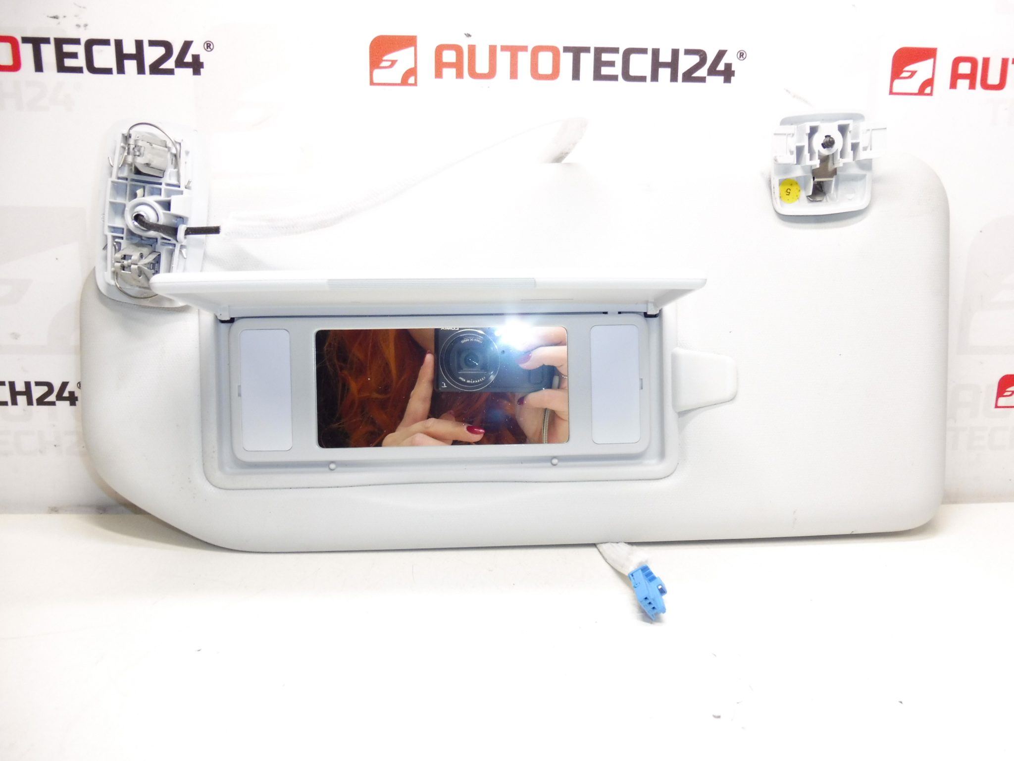 Pala de sol do motorista Peugeot 308 T9 16105437PR 98284441PR - Image 2